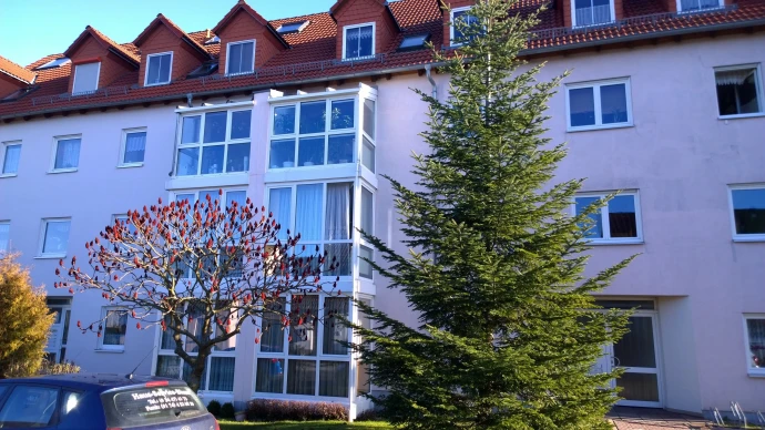 VorschauBild - Aufzug, Stellplatz und Blick ins grüne gewünscht?