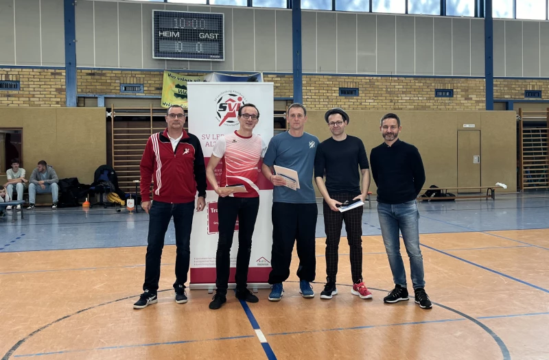 Ehrungen für Altenburger Basketballer  | v.l.n.r. Torsten Rist, Markus Blümel, Ronny Funke, Patrick Quaas und Ulf Schnerrer