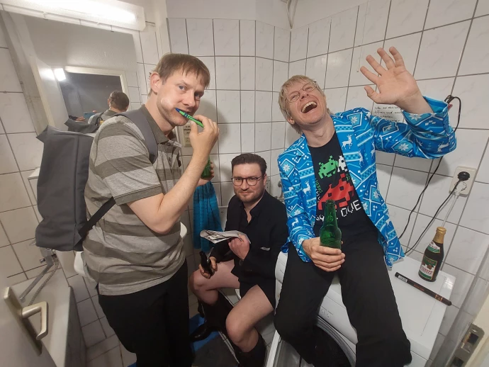 VorschauBild - Männer am Rande des Nervenzusammenbruchs