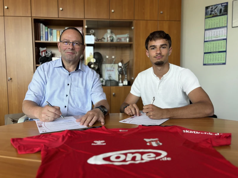 Offensiver Neuzugang beim ZFC: Talent Franz Born nach Meuselwitz | 