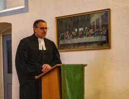 Feierliche Einführung von Pfarrer Friedrich von Biela in einem Gottesdienst in der Kirche in Braunichswalde