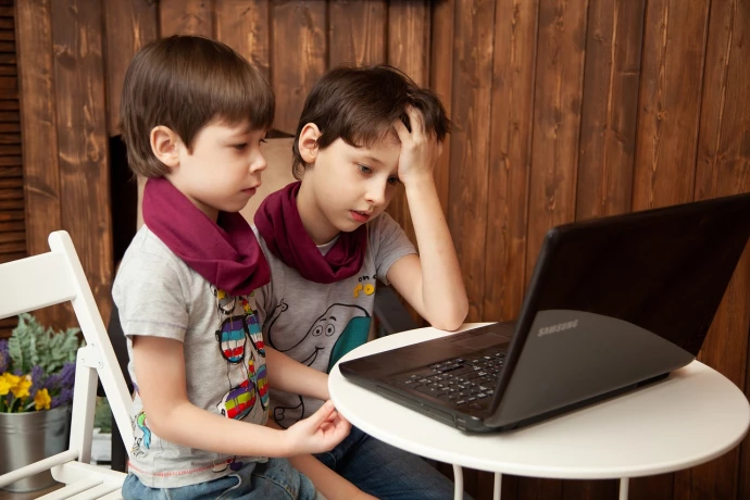 VorschauBild - So surfen Kinder sicher im Netz