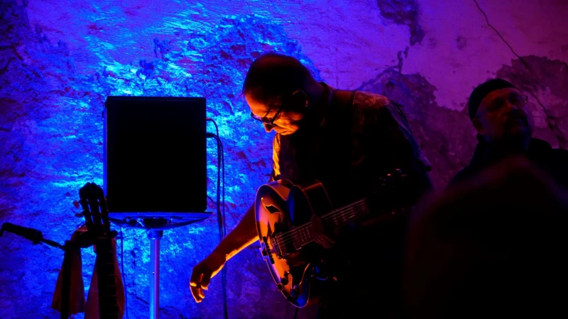 Gitarrenkonzert mit „Side by Saite” im Schwind-Pavillon | 