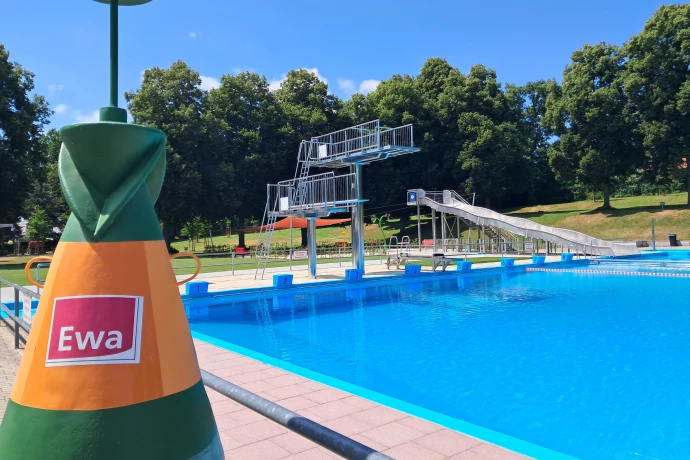 VorschauBild - Freibad Süd am 28. August bis 20 Uhr geöffnet