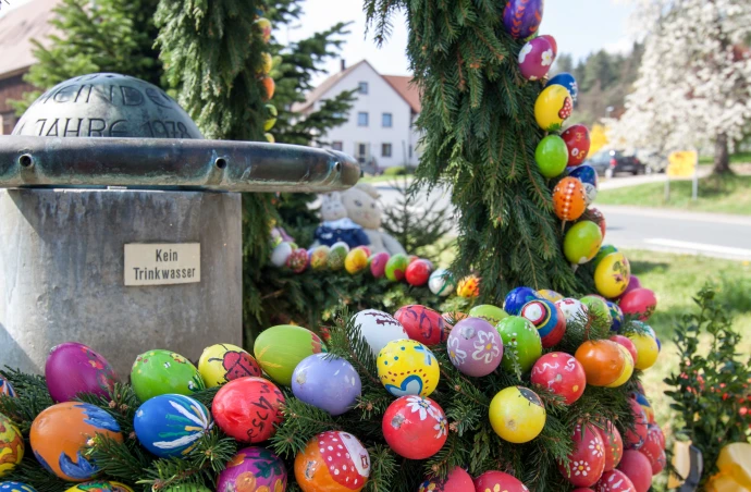 VorschauBild - „museum unterwegs“ in Zschernitzsch — Offene Werkstatt zum Osterbrunnenfest