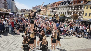 Erfolgreiches Marktfest in Schmölln lockt zahlreiche Besucher an
