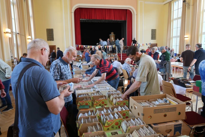 VorschauBild - 20. Ostthüringer Sammelbörse — Rositz: Jäger und Sammler treffen sich am 1. Mai