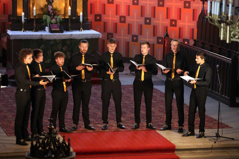 Traditionelles Weihnachtskonzert des Altenburger Musikfestivals | Ensembles Millenium