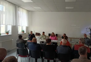 Bürgerinitiative „NEIN zum Industriegebiet Altenburg/Windischleuba“ informiert Eigentümer und präsentiert nachhaltige Alternative