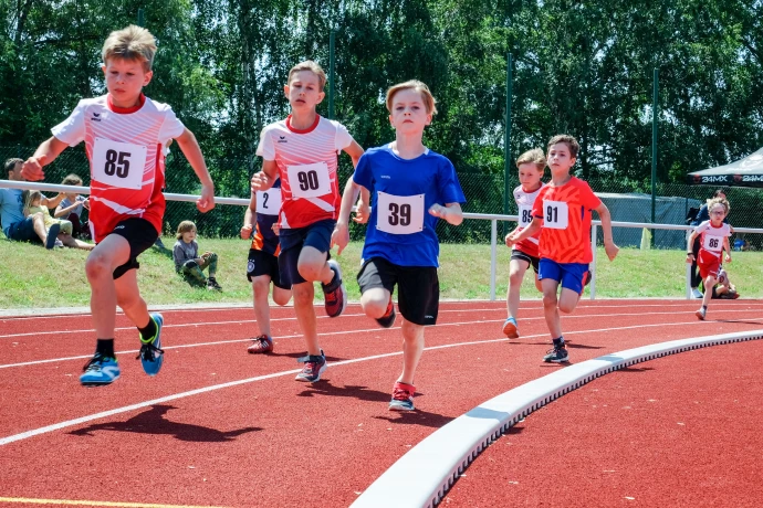 VorschauBild - Junge Altenburger Leichtathleten trumpfen bei Kreismeisterschaften auf