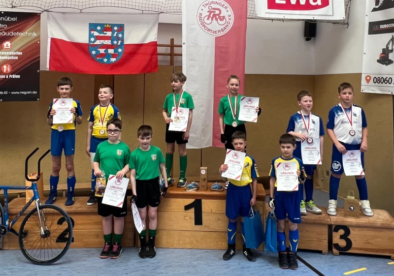 Schüler U11: Stimmungsvolle Spiele in Ehrenberg - Thüringer Landesmeisterschaften im Radball 2026 | THÜ-Landesmeisterschaft U11 2026 - Siegerehrung