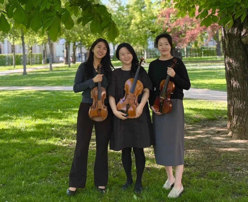 East meets West – Kammerkonzert im Heizhaus Altenburg | v. l. n. r. Yeojin Lee, Yeaji Kang, Kaewon Ma