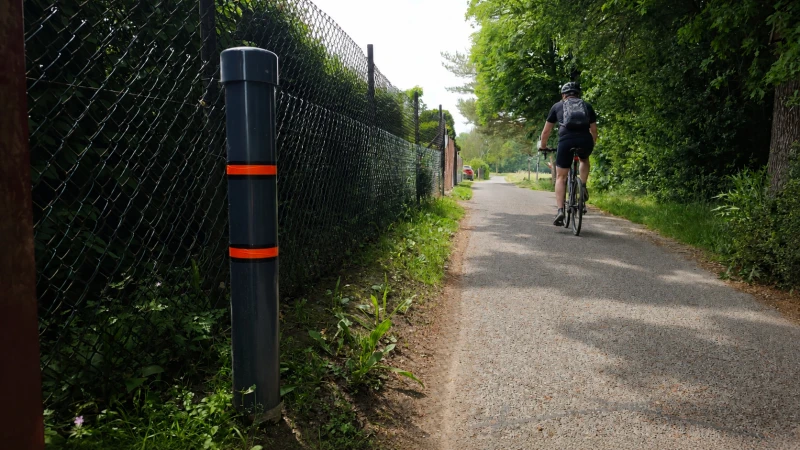 Schmölln nimmt feste Fahrradzählstelle in Betrieb | Fahrradzählstelle am Radweg in Richtung Schloßig