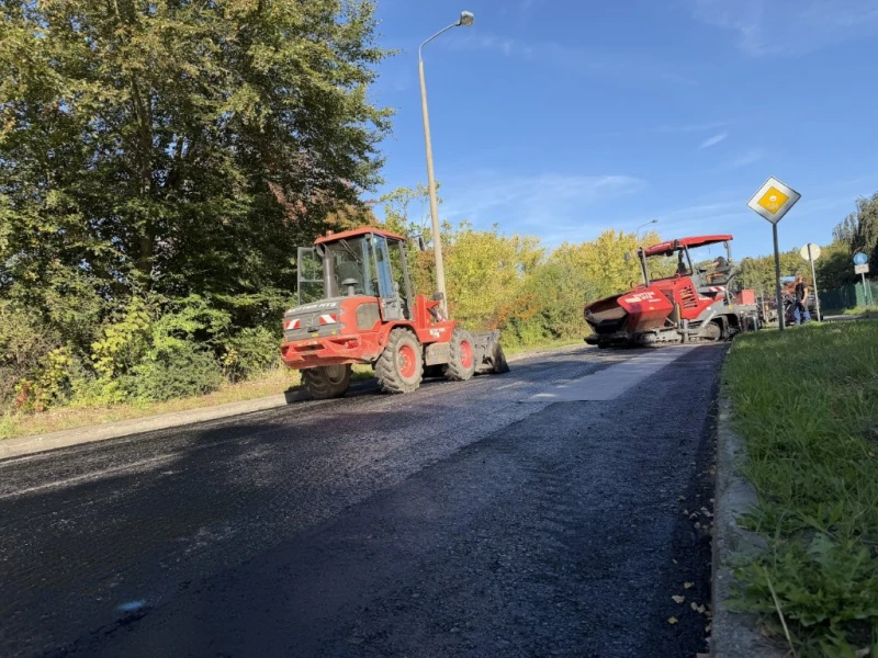Fahrbahndecke in der Stauffenbergstraße erneuert | 