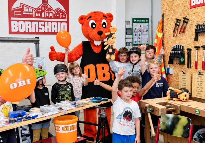 VorschauBild - Ein Werkzeugkoffer voller Möglichkeiten: Bornshains Holzwerkstatt startet durch