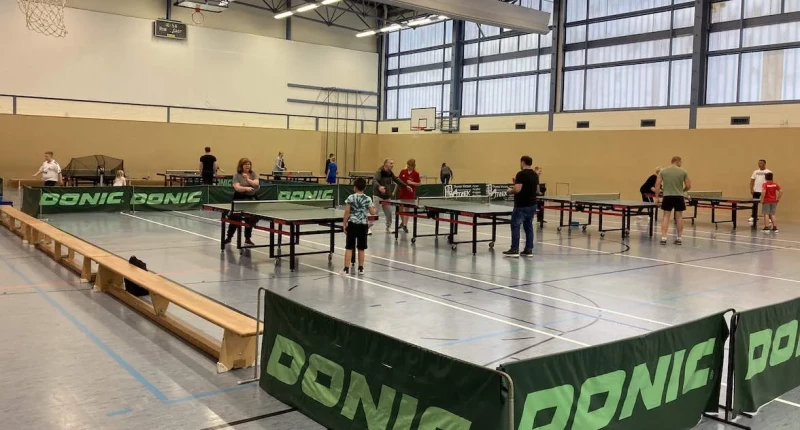 Tischtennis-Familien-Training | Tischtennis-Familien-Training des SV Lokomotive Altenburg