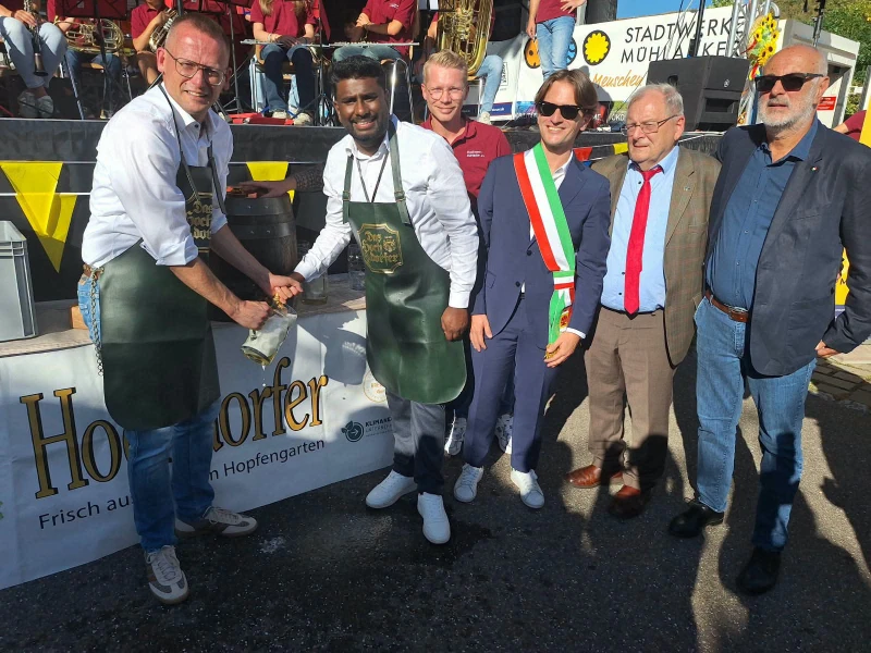 Städtepartnerschaft mit Leben gefüllt: Schmöllner Delegation in Mühlacker | 