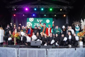 Altenburger für Auftritt gefeiert