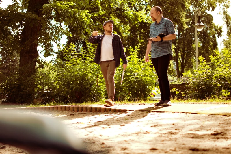 Ein Trumpf für Kinder - Besichtigung der Spielplätze in Altenburg | Roger Schmidt und Thomas Jäschke (v.l.)