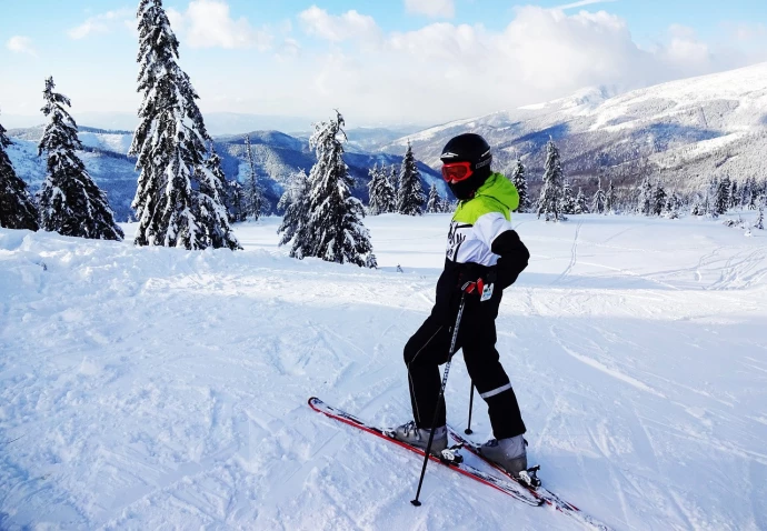 VorschauBild - Im Ski-Urlaub richtig versichert