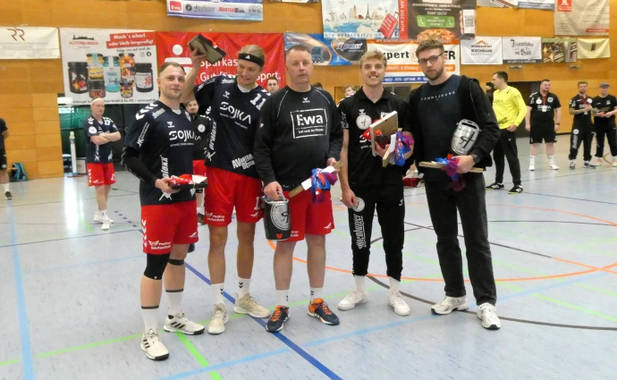 VorschauBild - HSG Suhl feiert nach 37:30-Erfolg gegen Aufbau Altenburg Oberliga-Vizemeistertitel