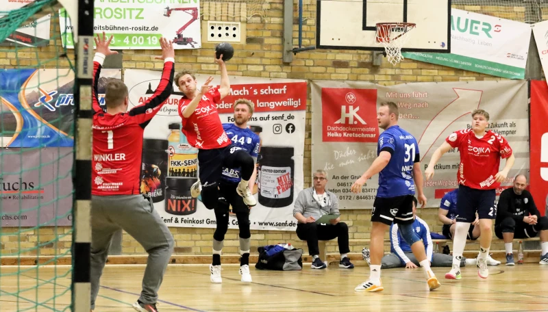 Trotz ansprechender Leistungen keine Punkte für den Gastgeber | Außenläufer Elias Bombelka erzielt ein Tor für Aufbau Altenburg