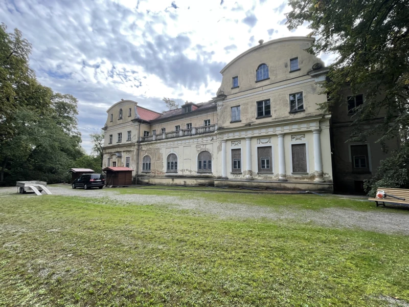 Symposium „Würdezentrierte Therapie. Demenz in Tannenfeld“ | Schloss Tannenfeld