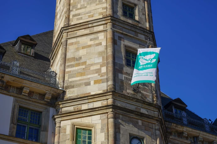VorschauBild - „Mayors for Peace“: Fahnenaktion zur atomaren Abrüstung in Altenburg