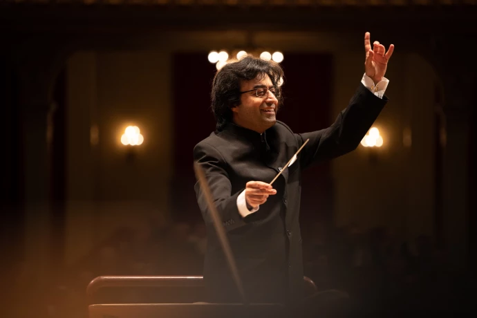 VorschauBild - Ruben Gazarian bleibt bis 2030 Generalmusikdirektor in Altenburg und Gera