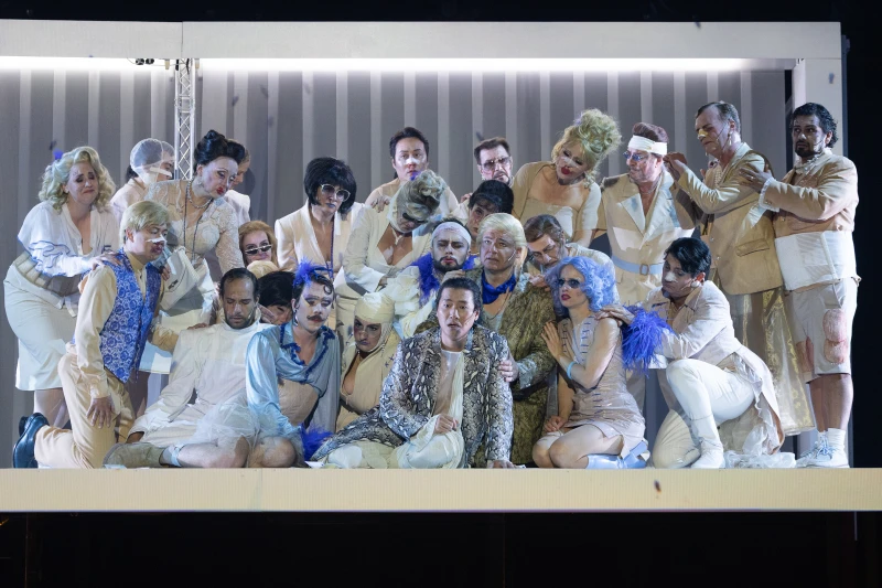 Theater-Tipps vom 9. bis 11. Oktober im Theater Altenburg Gera | „La Traviata“ - Opernchor und Solist_innen des Theaters Altenburg Gera