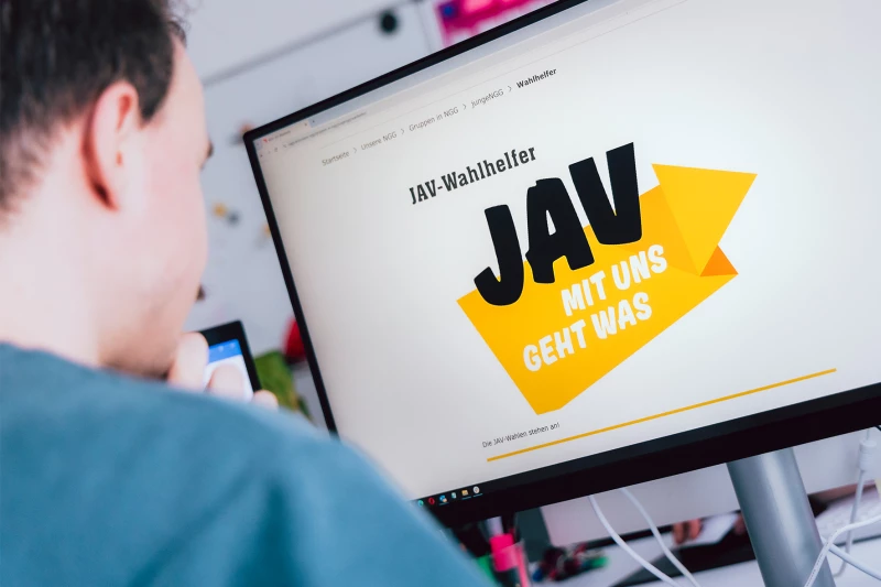 Azubis im Kreis Altenburger Land können „U25-Sprecher“ wählen | Ein Wörtchen im Betrieb mitreden: Jugendliche
wählen jetzt ihre „U25-Sprecher“ – nämlich die
Jugend- und Auszubildenden-Vertretungen (JAV).
Die kümmern sich um ein „gutes junges Klima“ im
Betrieb, so die NGG Thüringen. Die Gewerkschaft
ruft dazu auf, die JAV-Wahlen jetzt gut
vorzubereiten.