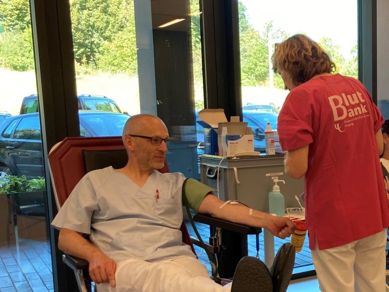 Einladung an alle Blutspendewilligen am 21. März 2024 im Klinikum Altenburger Land | Bereits zum ersten Blutspende-Termin im Herbst 2023 kamen zahlreiche Freiwillige.