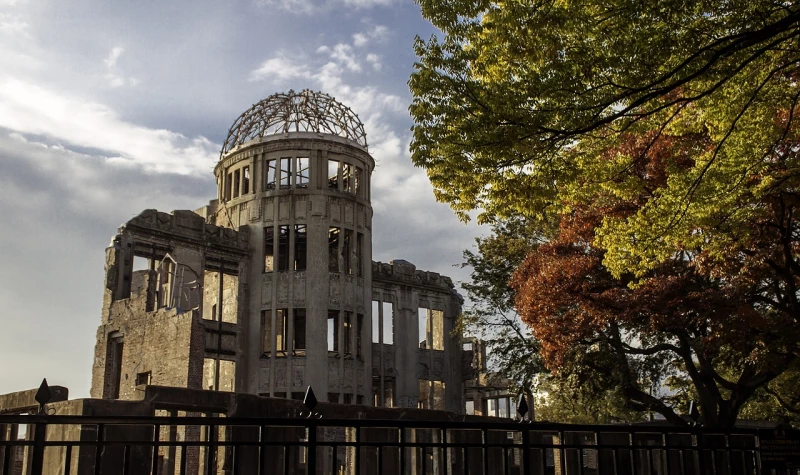 Lesung in der Altenburger Farbküche: „Als die erste Atombombe fiel… /Kinder aus Hiroshima berichten“ | 