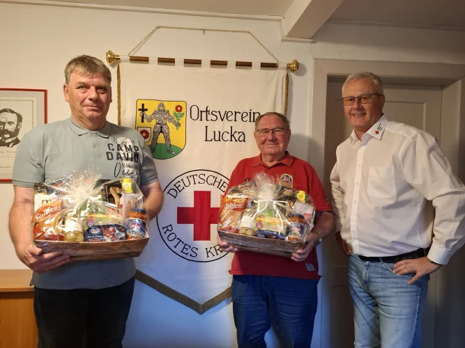 VorschauBild - 125. und 150. Blutspende: Rotkreuzgemeinschaft Lucka ehrt langjährige Helfer