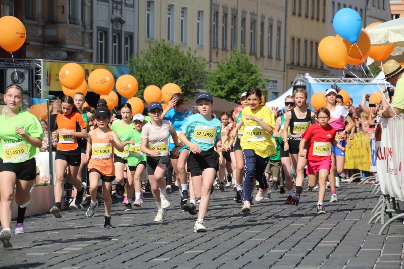 Schulwettbewerb beim 16. Skatstadtmarathon — 13. Juni 2026 | Kinder- und Jugendlauf zum Altenburger Skatstadtmarathon
