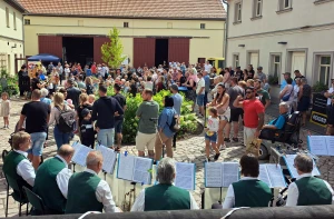 Tag des Bergmanns in Rositz: Mineralienbörse, Heimatscheune-Ausstellung und Live‑Musik