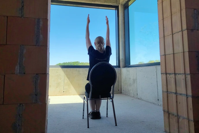 VorschauBild - Benefiz-Yoga unterstützt den Ausbau der Burg Posterstein